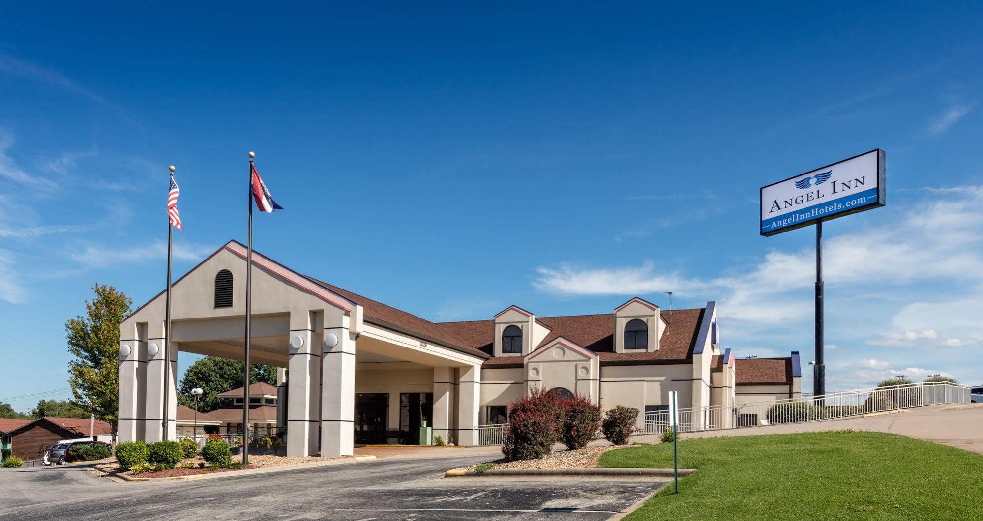 Angel Inn - By The Strip Branson Exterior foto